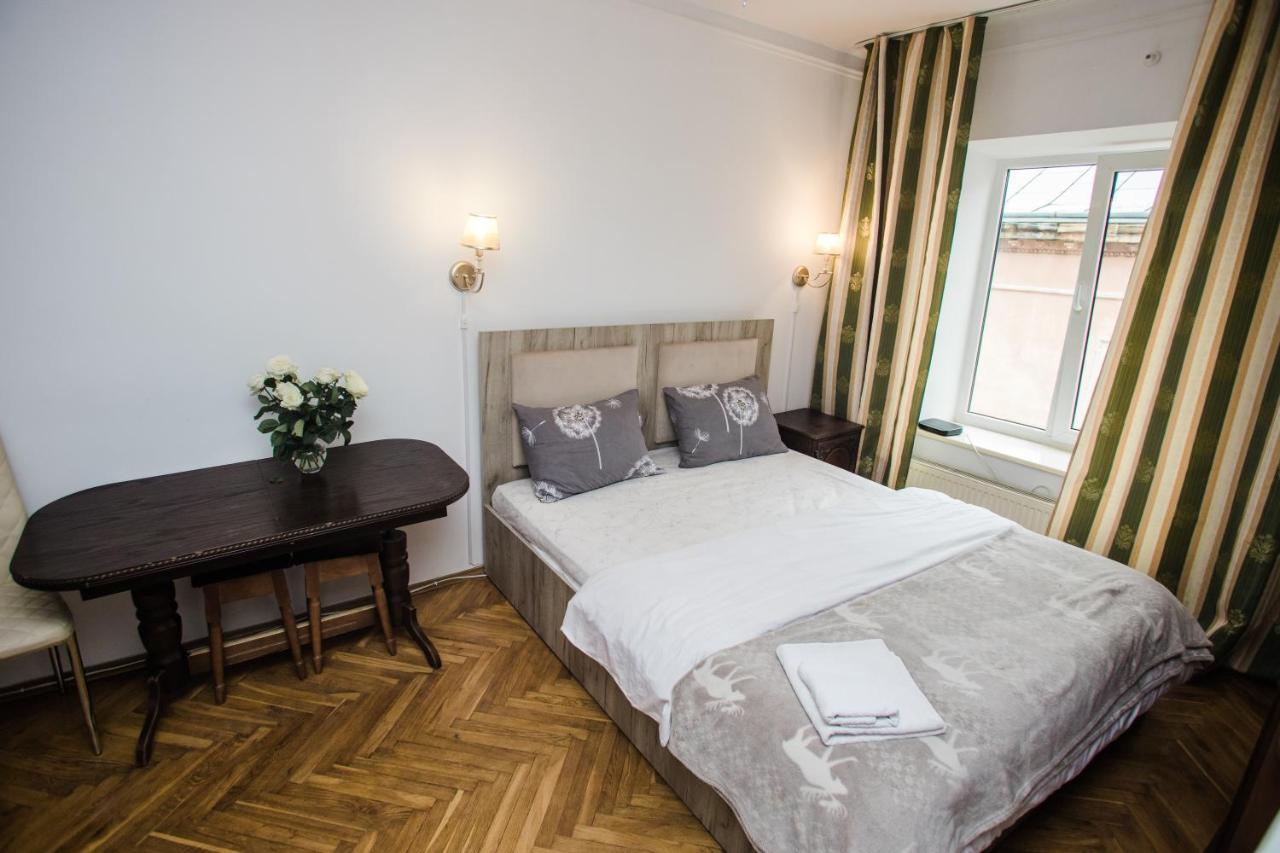 на площі ринок Apartment